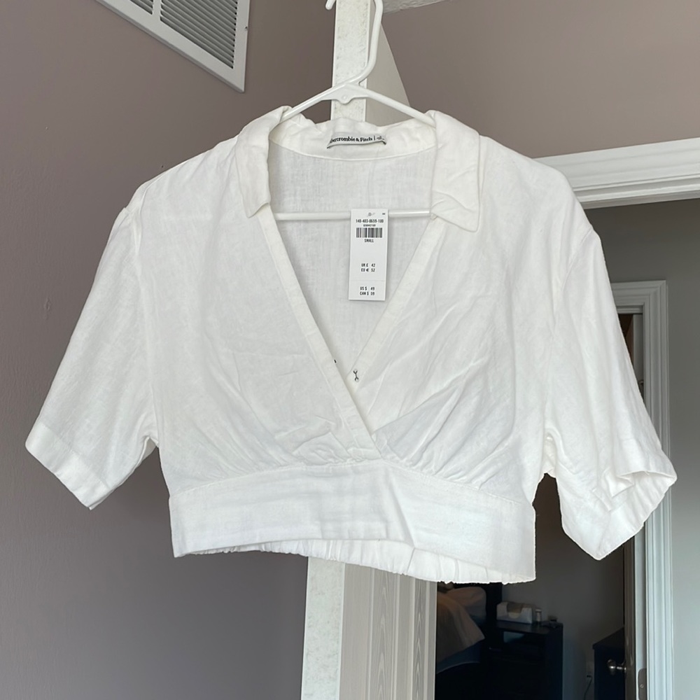 Abercrombie linen crop top size small NWT